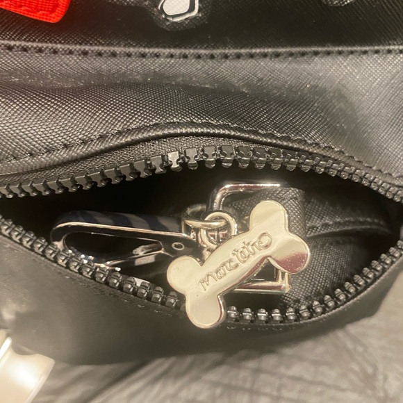 Marc Tetro Black Dog Design Backpack and Pouch with Leash - Picture 9 of 9